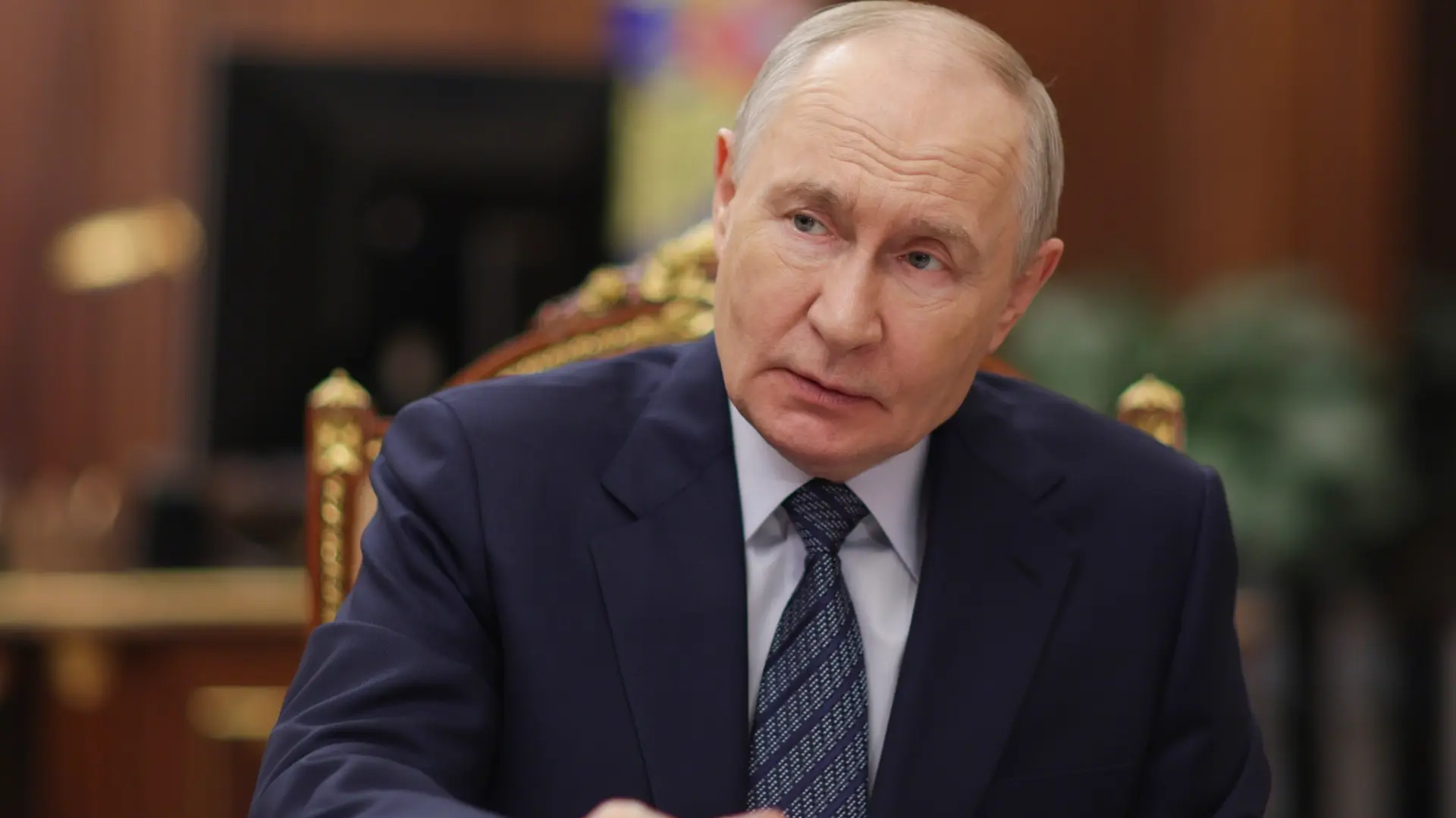 vladimir putin Mikhail Metzel, Sputnik, Kremlin Pool Photo via AP-6a8f42174f015.webp