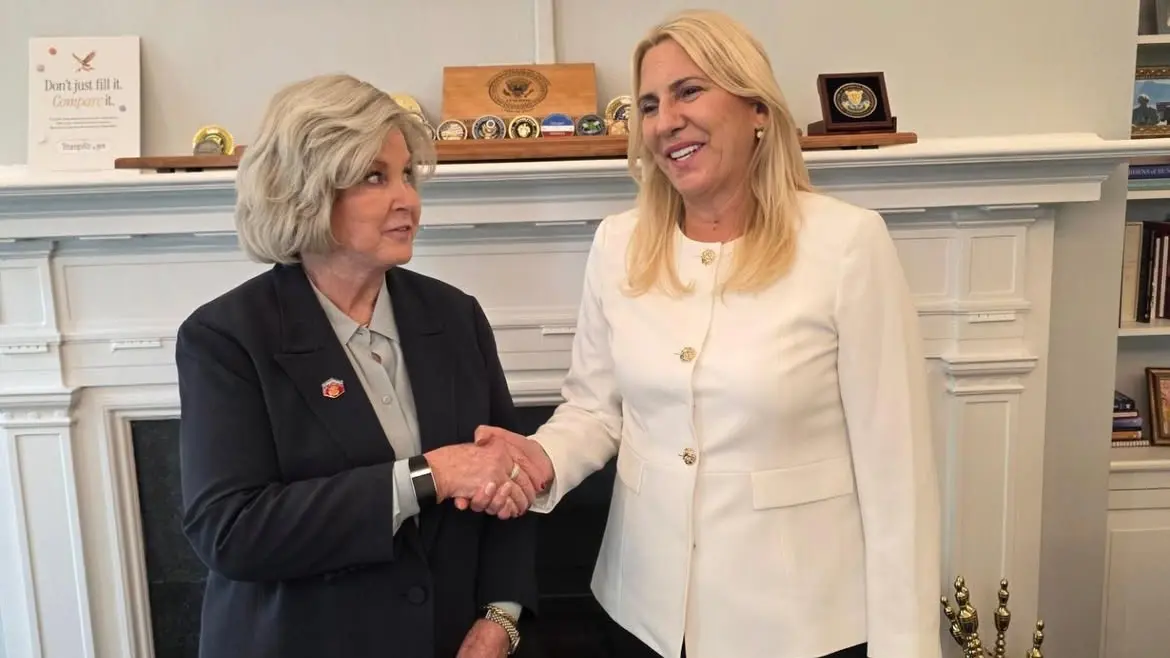 Željka Cvijanović i Suzi Vajls Instagram zeljka.cvijanovic-6ab15890b0bbc.webp