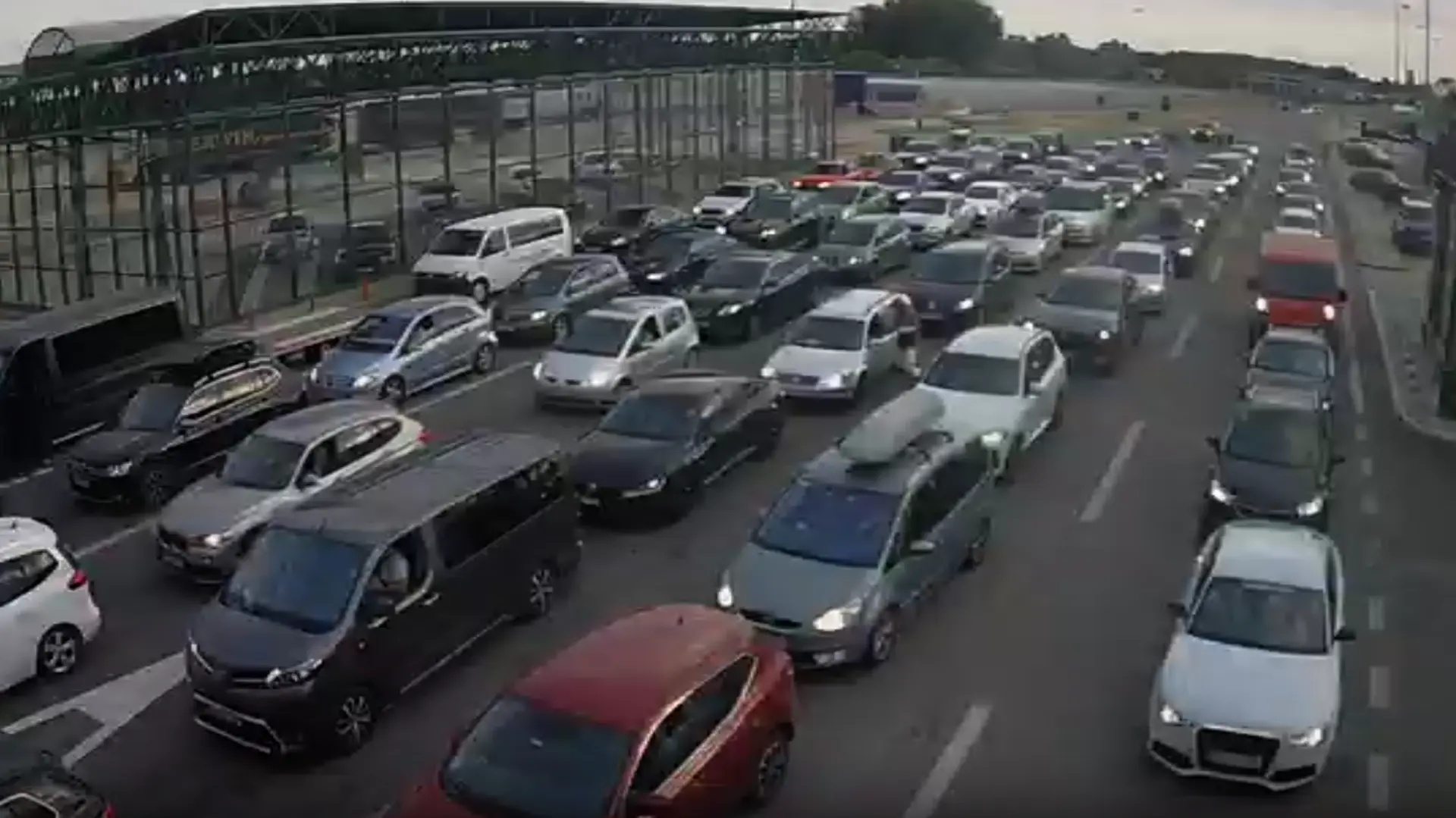 Horgoš granični prelaz MUP kamere-6a9c43c06c4f2.webp