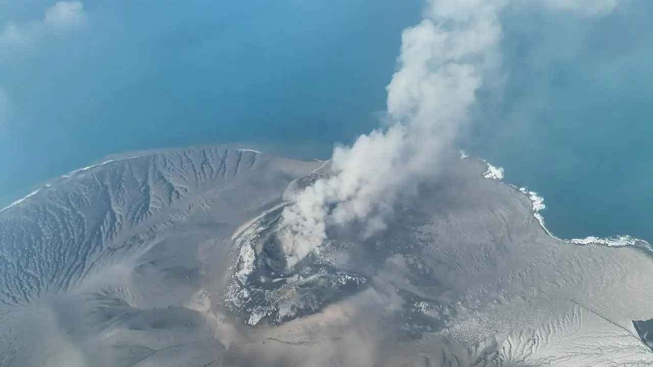 Indonezija vulkan erupcija Tanjug Badan Geologi via AP-6a9d4a33b65ac.webp