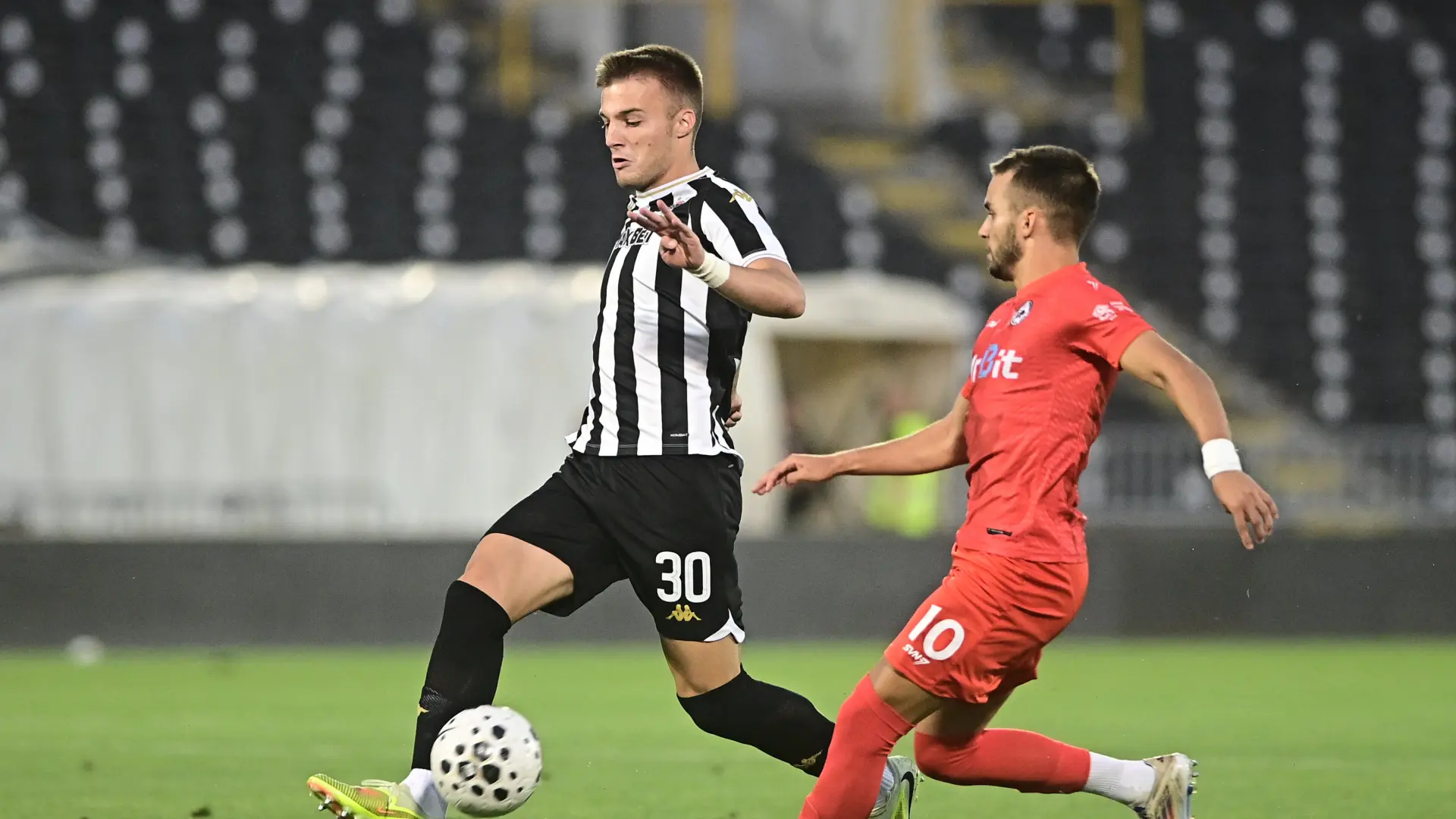 Milan Roganović FK Partizan Dusan MilenkovicATAImages-6a99335717016.webp