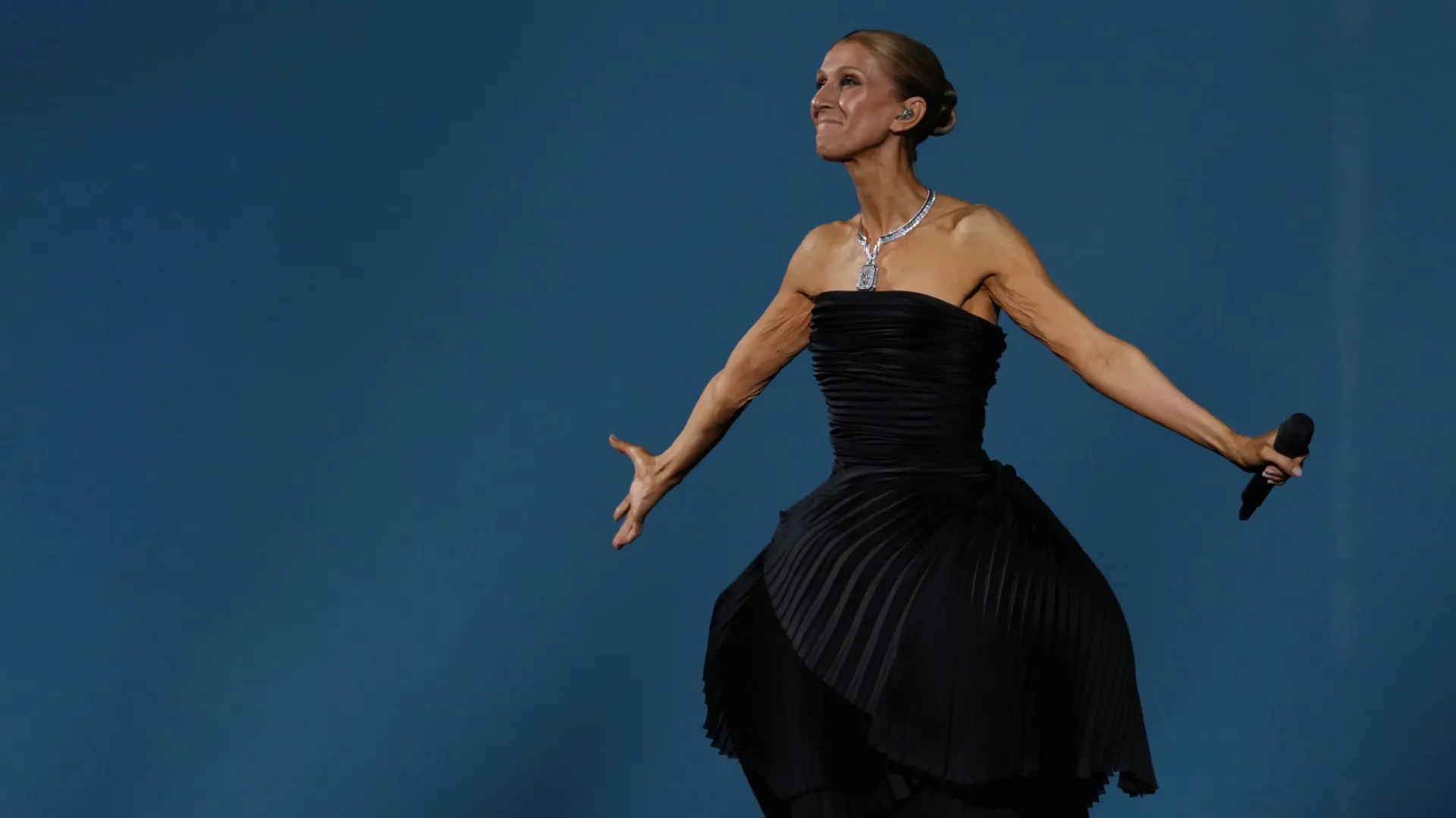 Selin Dion, Tanjug, AP PhotoAurelien Morissard-6ab10b092b7d6.webp