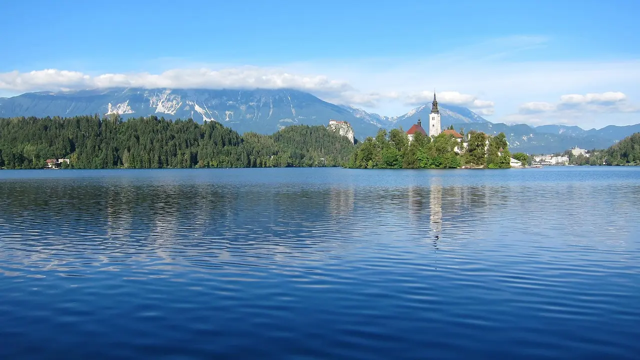 Slovenija, Bledsko jezero, putovanja, pixabay-6aa26e9a9f3c1.webp