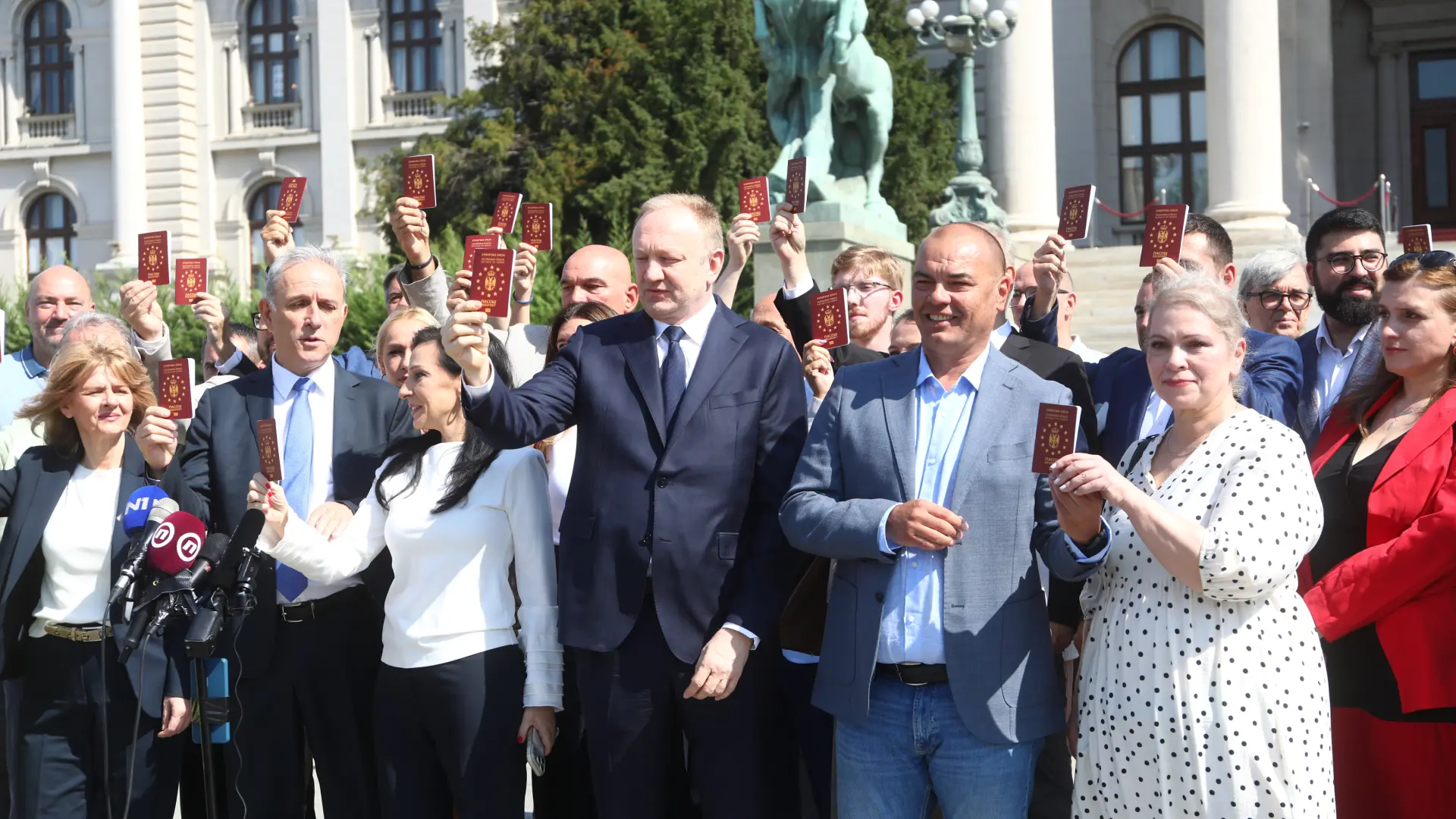 Stranka slobodei pravde srbija centar pokret solidarnost L.L. ATAImages-6aaecf7f37647.webp