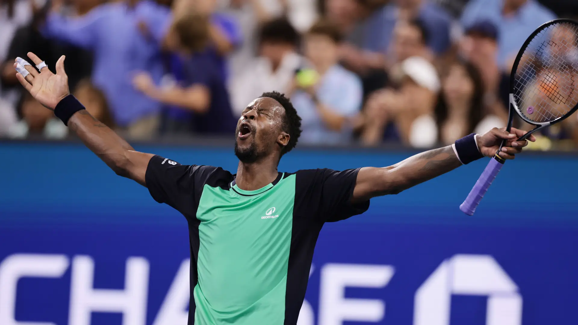 gael monfis AP PhotoAdam Hunger-6a97ea840c2d4.webp