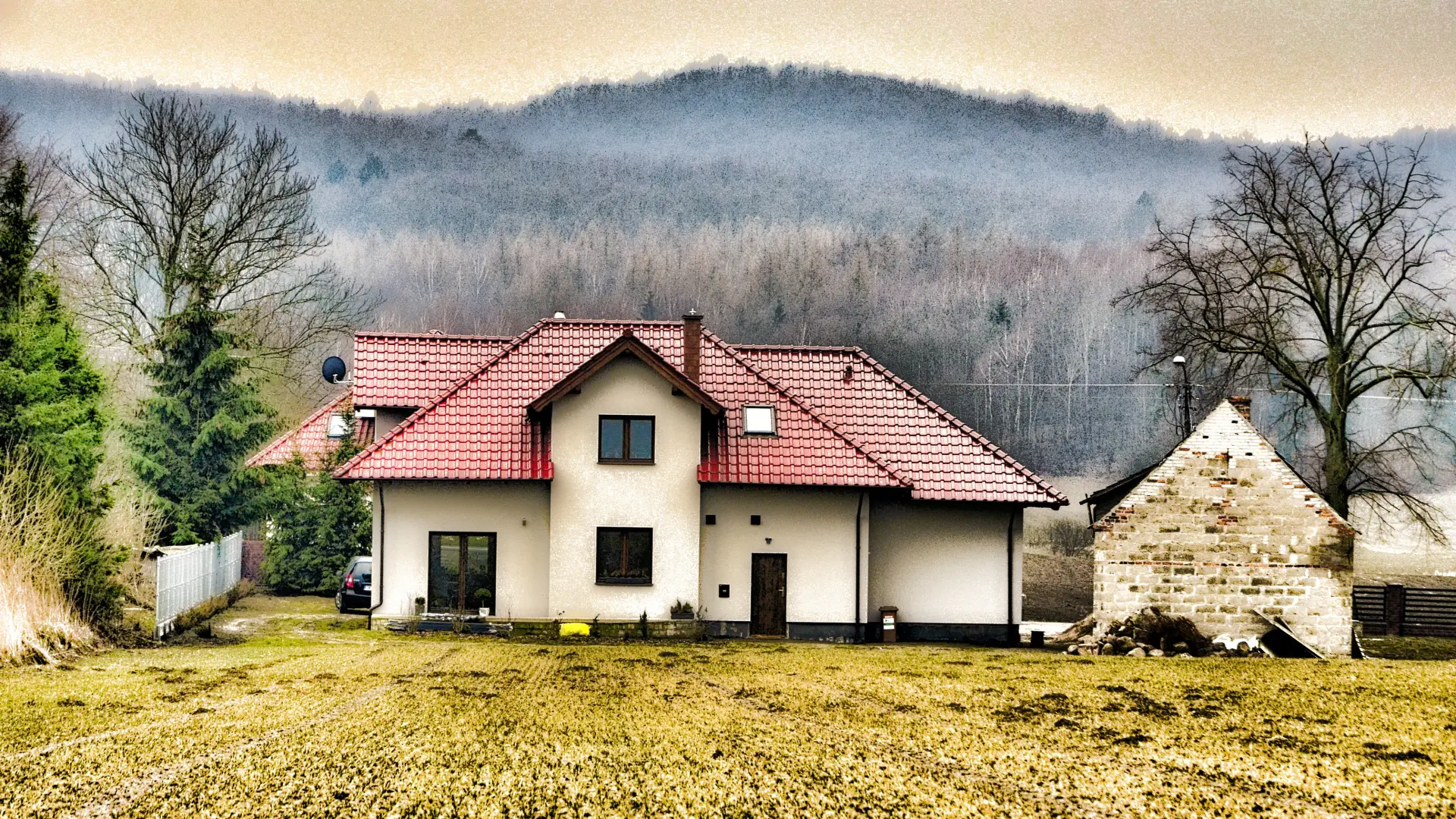 kuća selo planina nekretnina plac imanje dvorište njiva Pixabay-6aba2f48a1445.webp