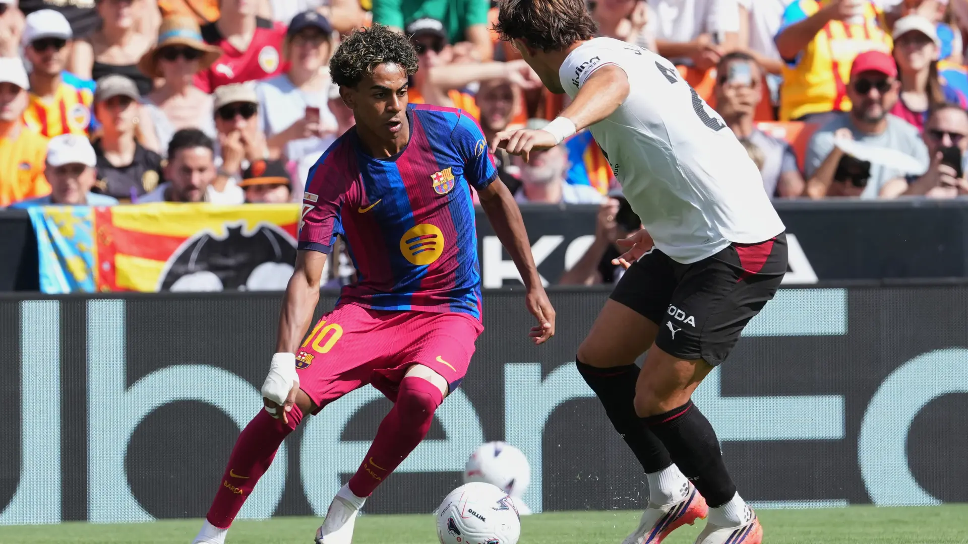 lamin jamal valensija barselona AP PhotoAlberto Saiz-6a9daee5752aa.webp