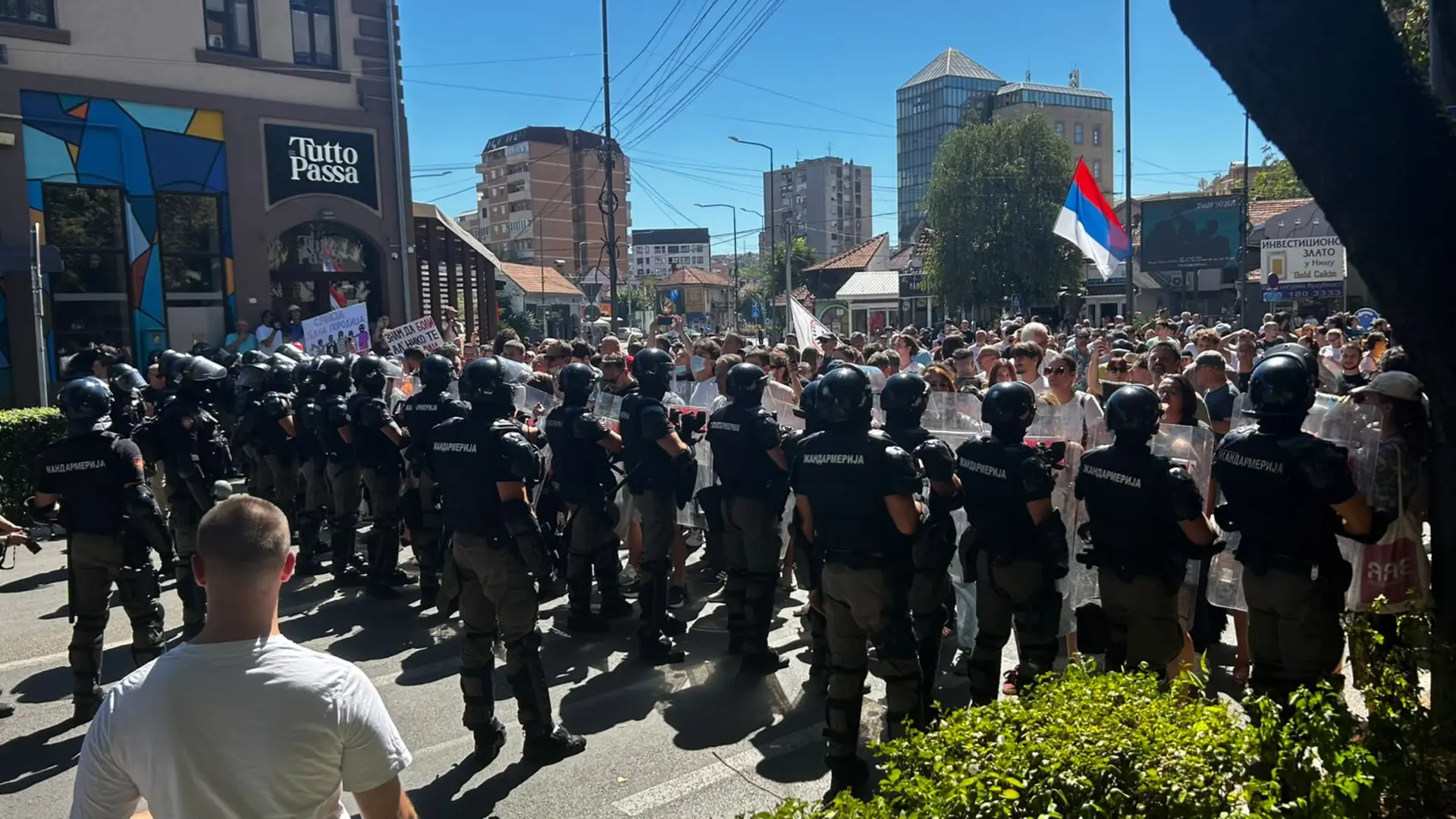 skup studenti u blokadi Niš Glavni odbor Srpske napredne stranke Nikola DjukicATAImages-6a9c2feedd9fc.webp