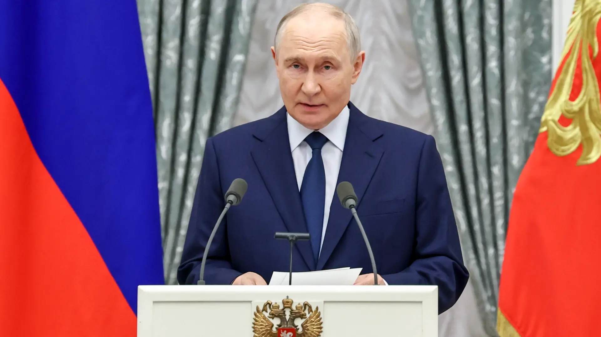 vladimir putin Alexander KazakovSputnik, Kremlin Pool Photo via AP-6aad96f6a8018.webp