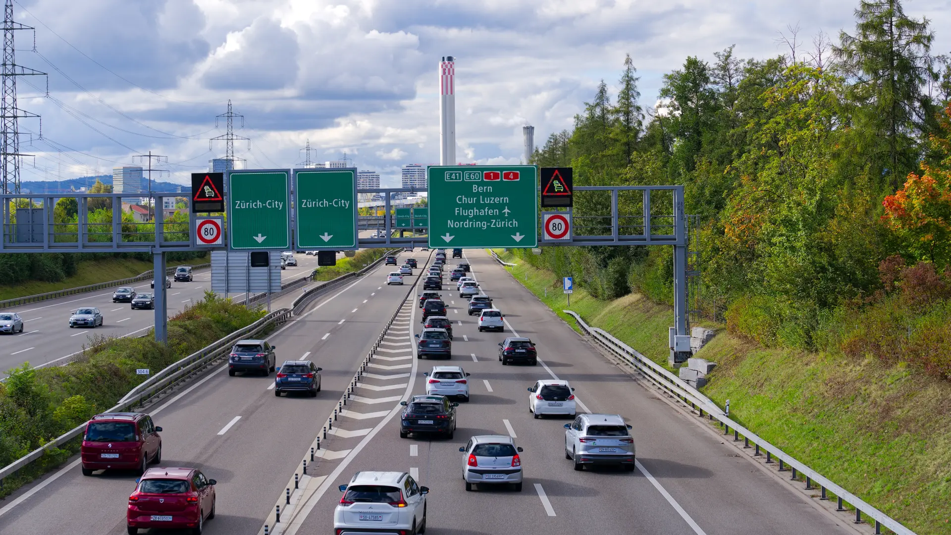 švajcarska auto-put shutterstock_2526943425-6ae32fe334cc1.webp