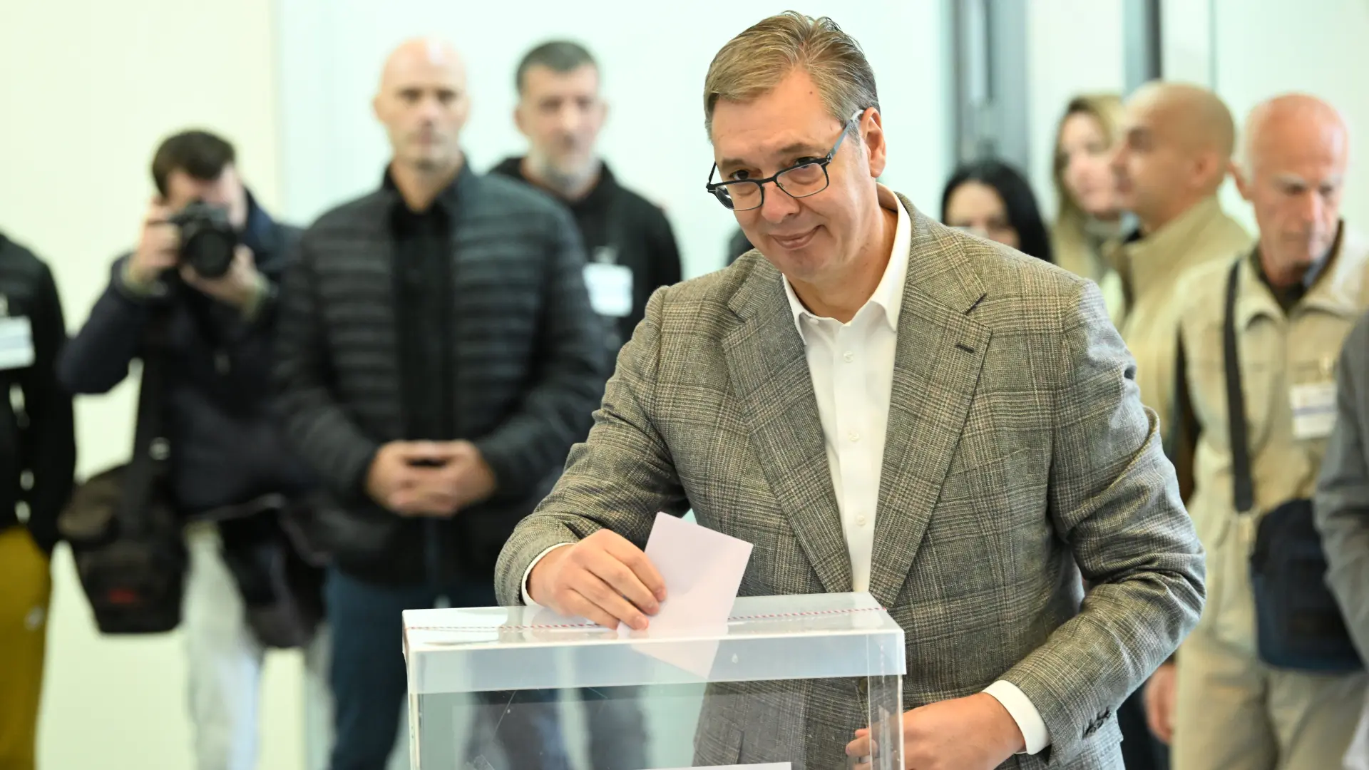 Aleksandar Vučić glasanje parlamentarni izbori 2026 TANJUG AMIH HAMZAGIĆ-6addc9645af5a.webp