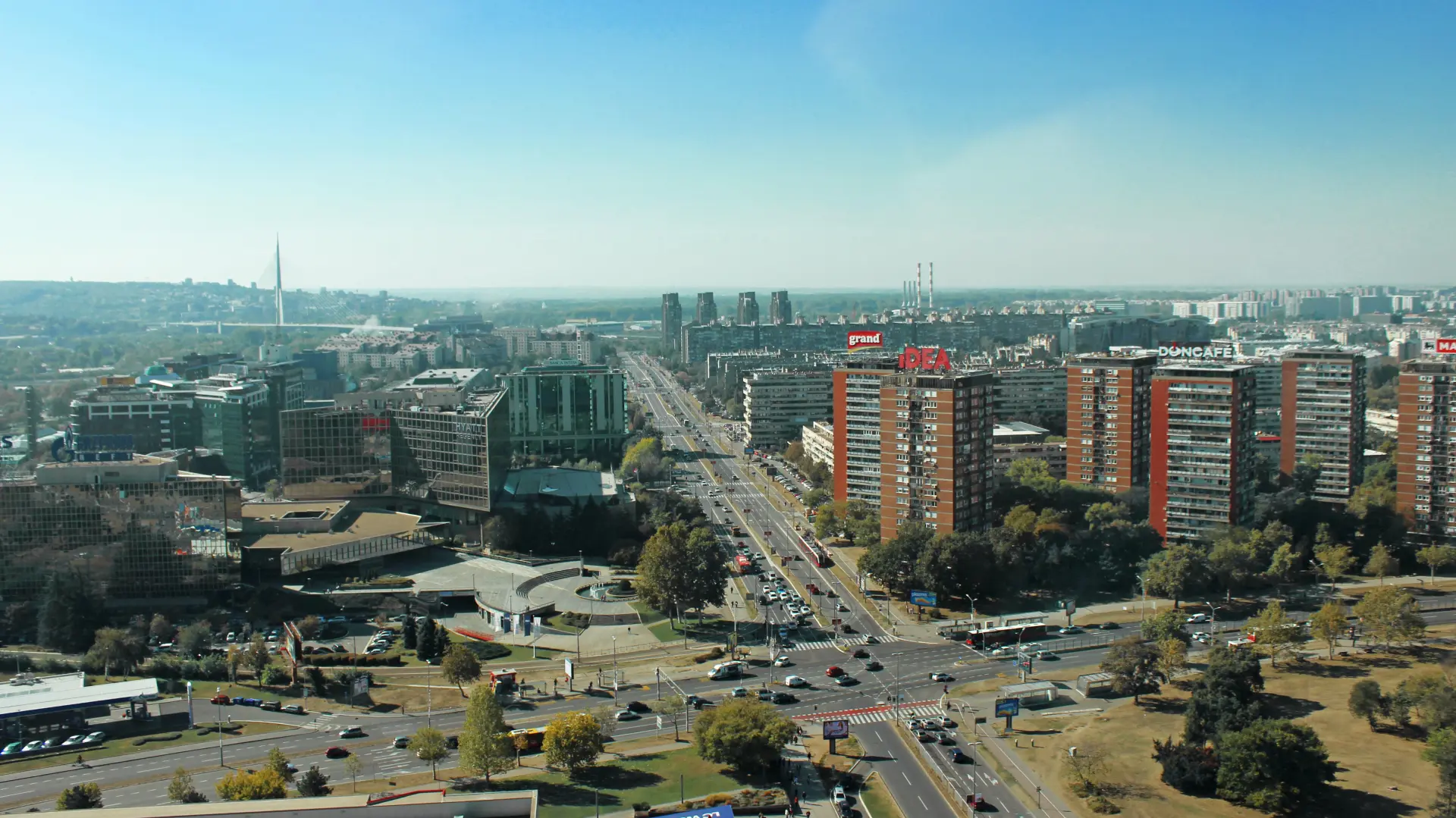 Novi Beograd zgrade Pariske komune zgrada Ušće Pixabay-6ac4bcfa76b66.webp
