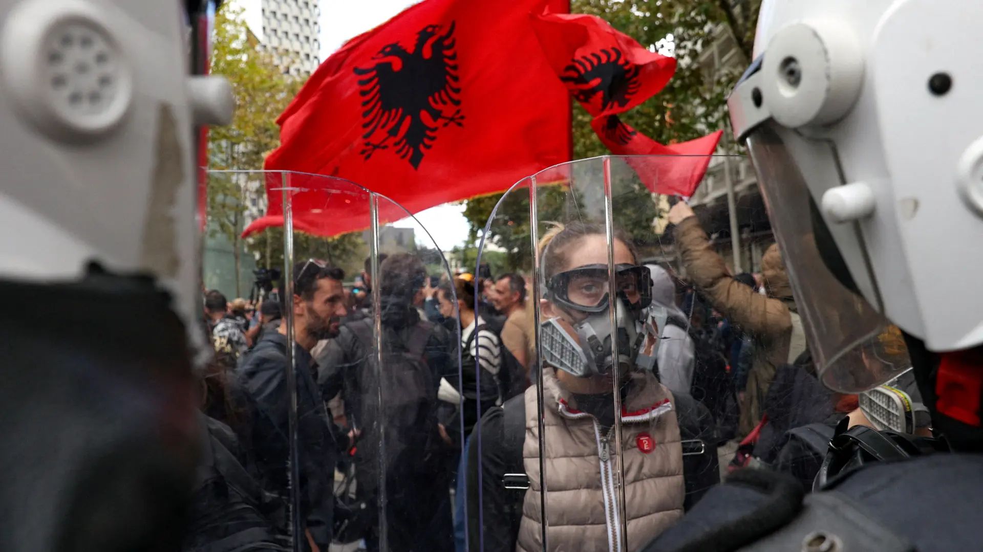 Tirana Albanija protest REUTERS Florion Goga-6ada5da75c959.webp