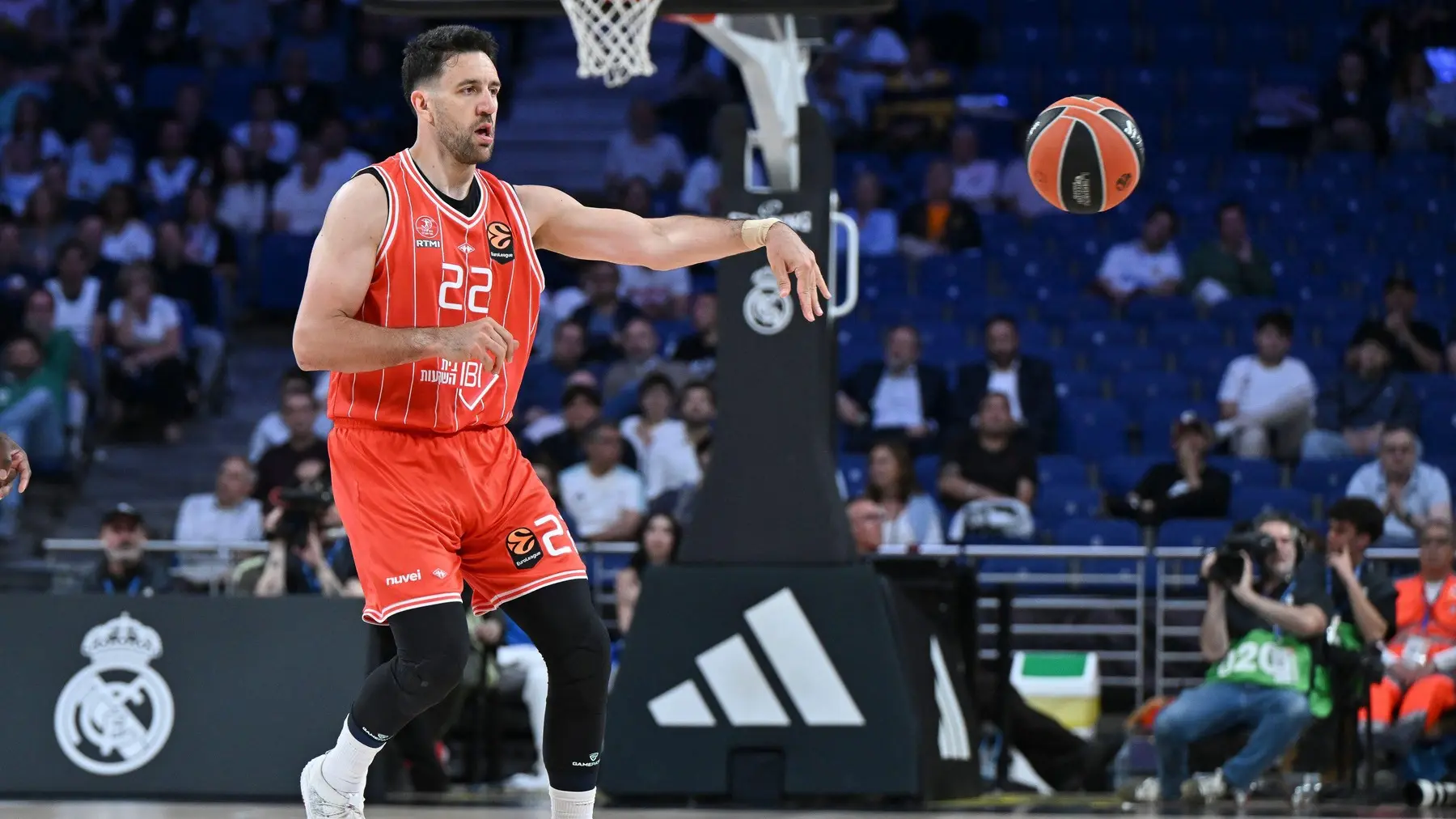 Vasilije Micić profimedia-1097071020-6abeab2d8814a.webp
