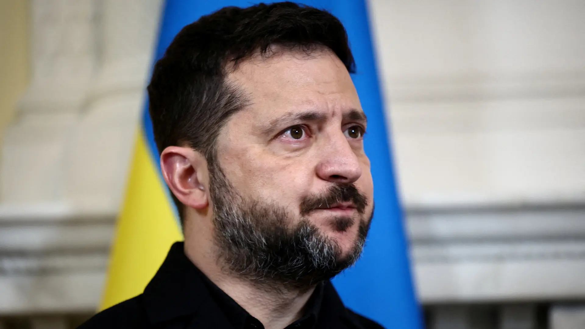 Volodimir Zelenski HENRY NICHOLLSPool via REUTERS-6ad09b2c9e560.webp