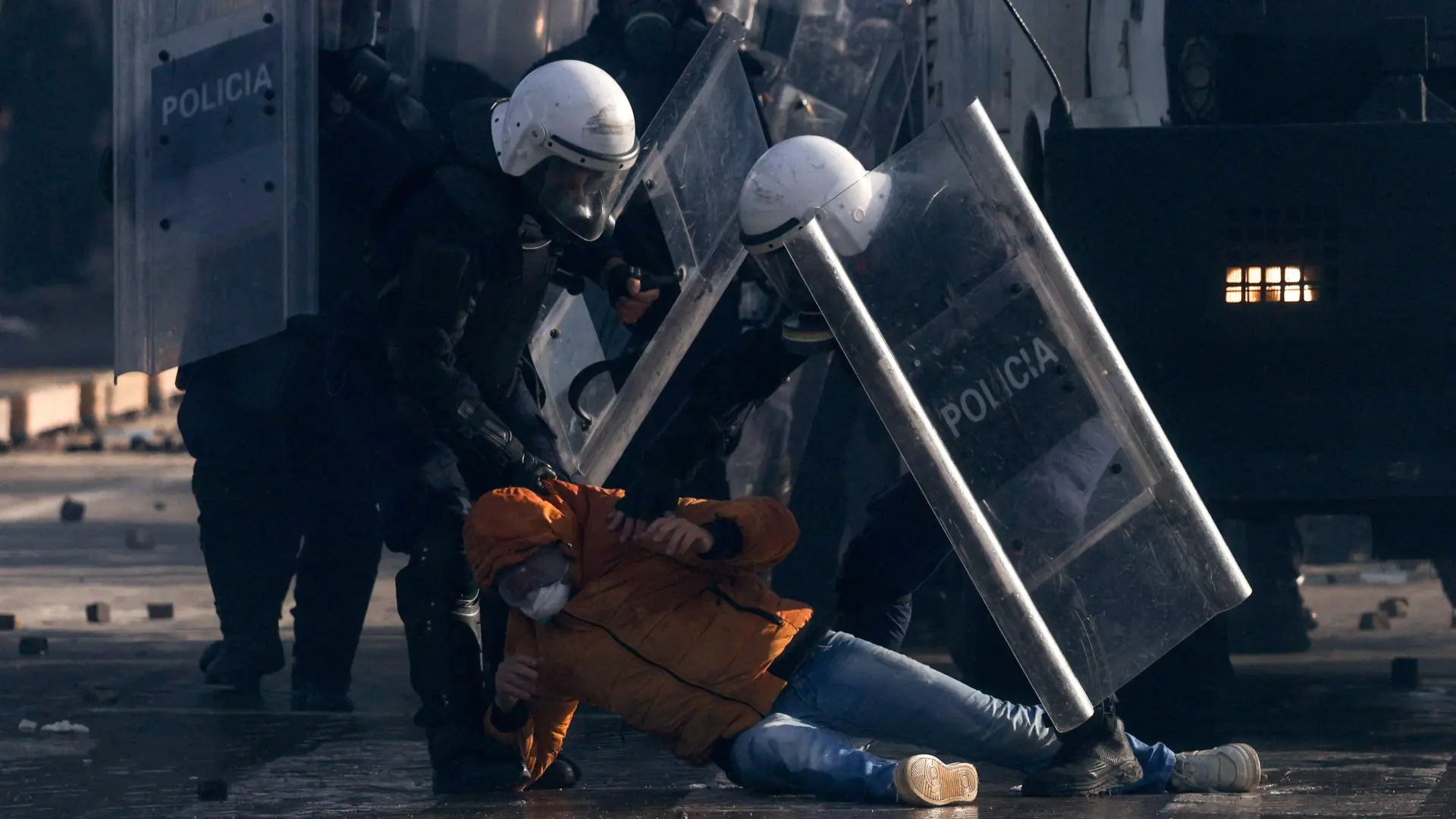 protesti u albaniji REUTERSFlorion Goga-6ade47d3b9540.webp