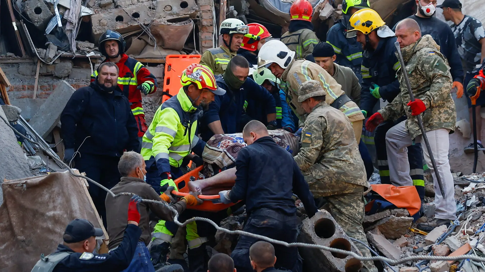 ruski napad na grad Priluki Ukrajina  REUTERSValentyn Ogirenko (6)-6ac675c8eca4d.webp