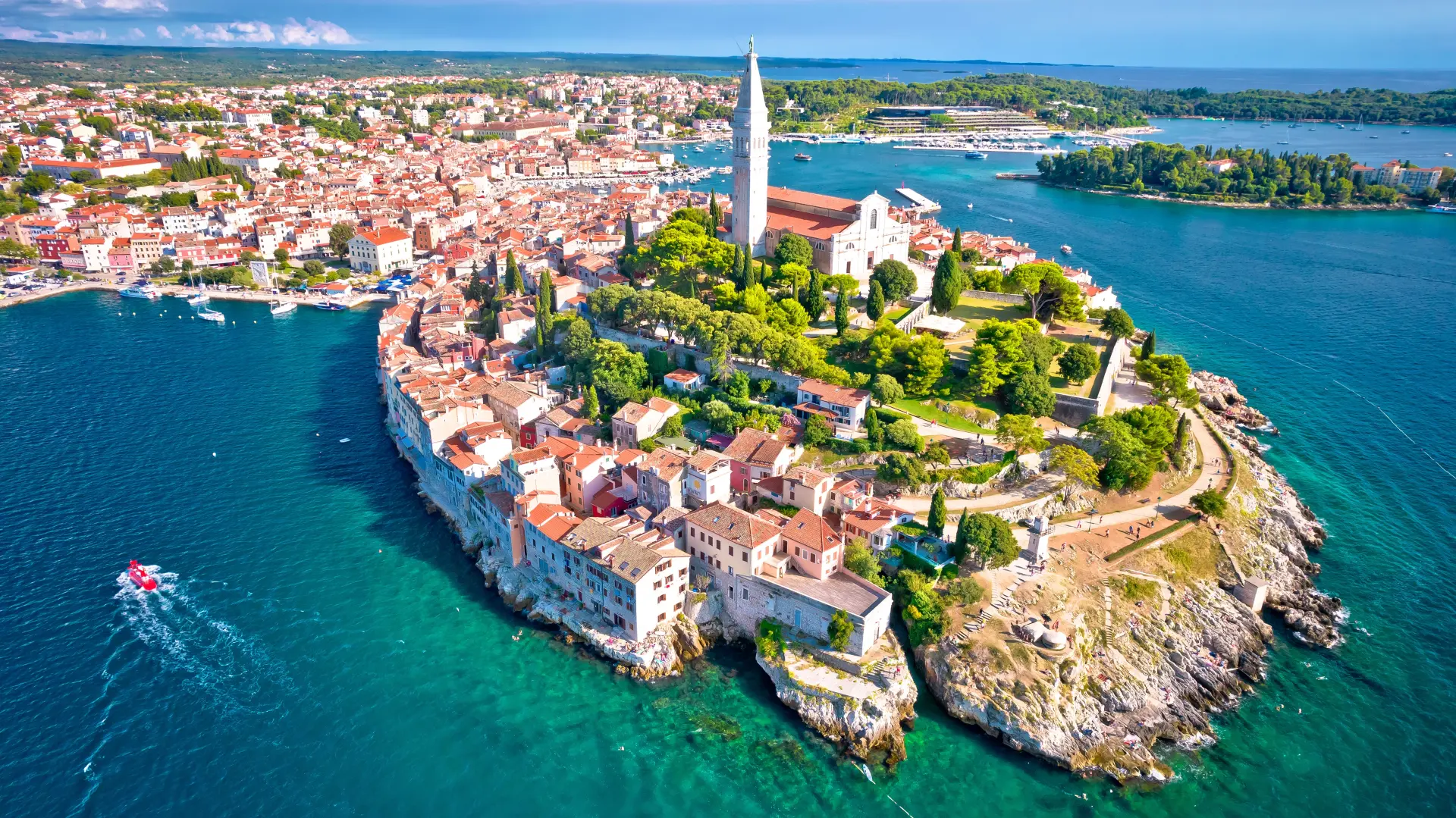 shutterstock_2037547142 Rovinj hrvatska-6ac4f29737b3b.webp