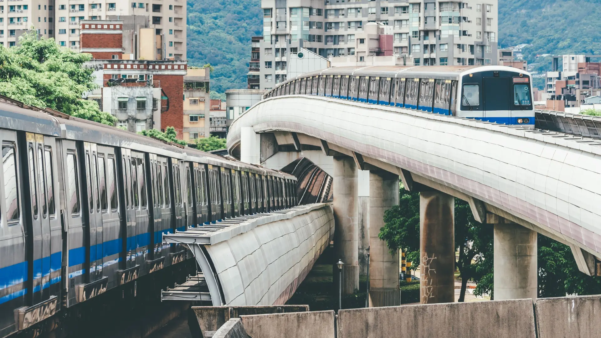 shutterstock_2595960857 taipei tajpej tajvan metro azija gradski prevoz grad-6ad08f56a08d2.webp